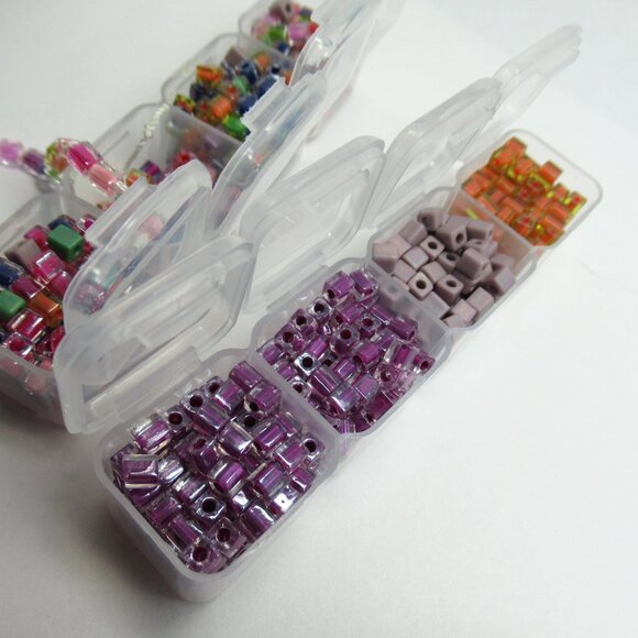 Miyuki 4mm cube beads - Picture 7 of 13